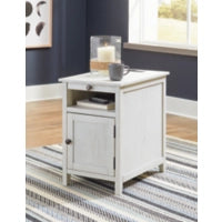Treytown Chairside End Table (T300-517) Ashley Furniture