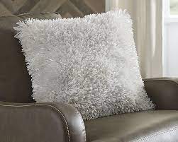 Jasmen Pillow (A1000837)Ashley Furniture